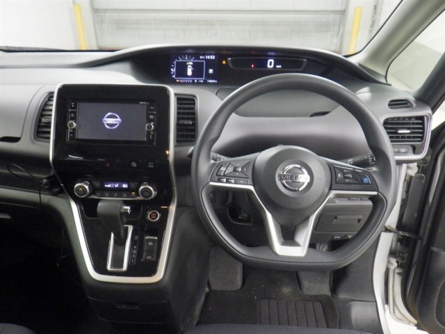 Nissan SERENA 2017 8153437-5