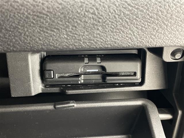 Nissan SERENA 2021 8154844-7