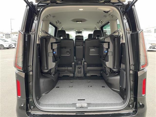 Nissan SERENA 2025 8154854-11