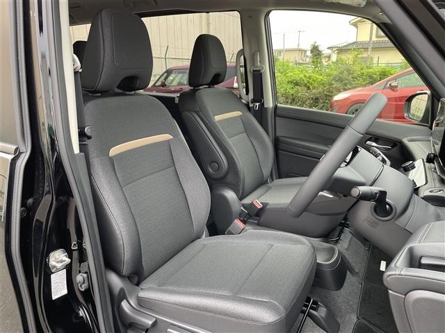 Nissan SERENA 2025 8154854-8
