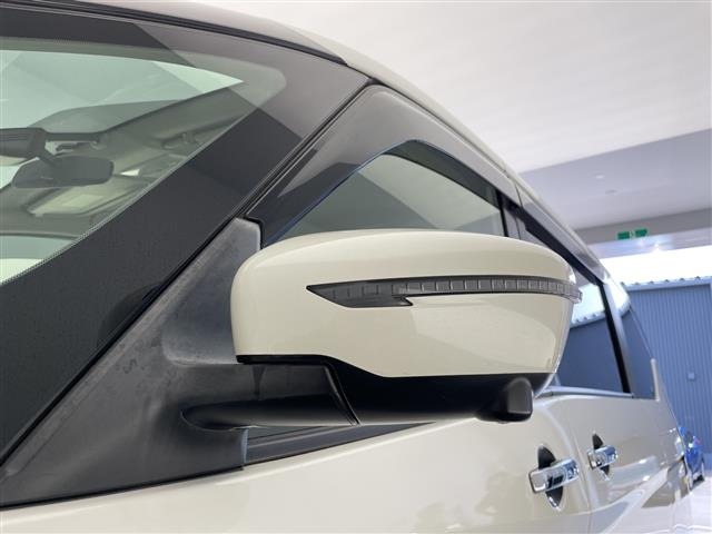 Nissan SERENA 2019 8154866-17