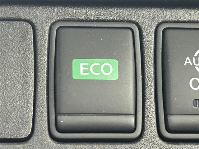 Nissan SERENA 2017 8154910-9