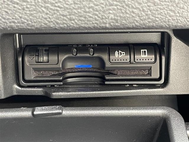 Nissan SERENA 2018 8154912-5