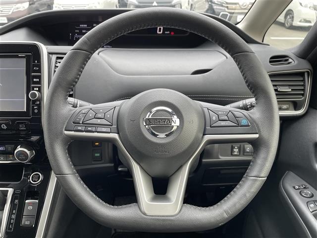 Nissan SERENA 2018 8154912-6