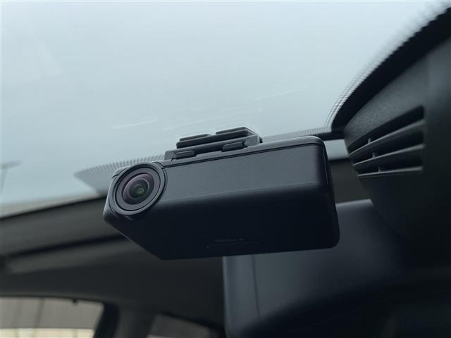 Nissan SERENA 2018 8154912-7
