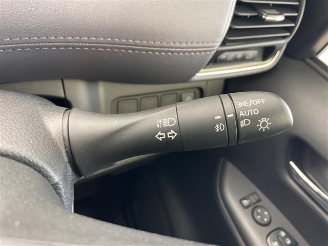 Nissan SERENA 2022 8154951-5