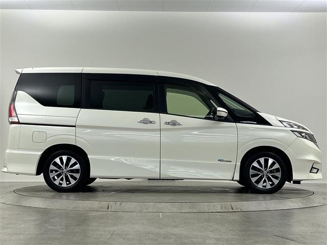 Nissan SERENA 2017 8154974-13