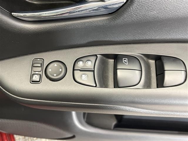 Nissan SERENA 2021 8154998-10