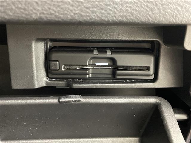 Nissan SERENA 2021 8154998-21