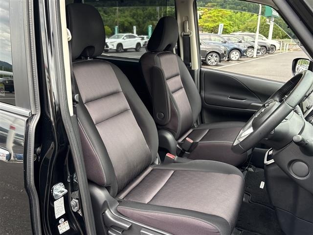 Nissan SERENA 2016 8155007-11
