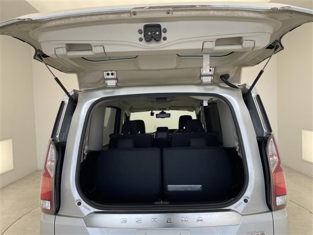 Nissan SERENA 2017 8155008-21