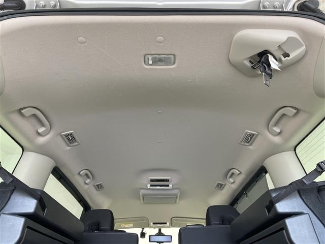 Nissan SERENA 2017 8155008-8