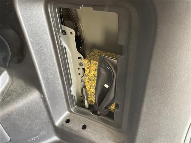 Nissan SERENA 2017 8155008-9