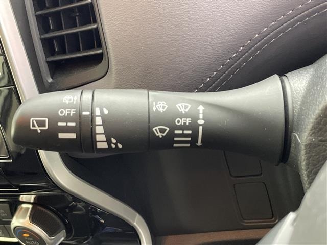 Nissan SERENA 2020 8155009-10