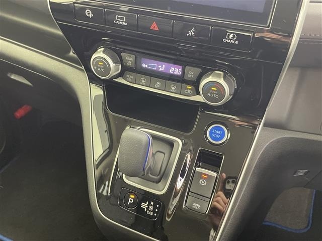 Nissan SERENA 2020 8155009-17
