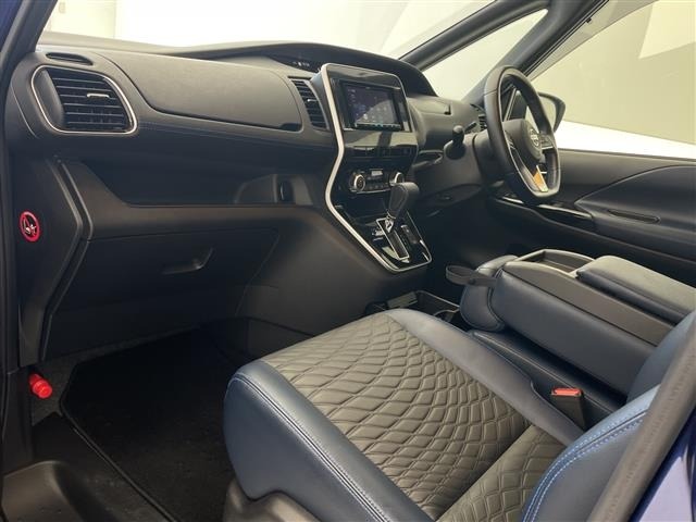Nissan SERENA 2021 8155035-23