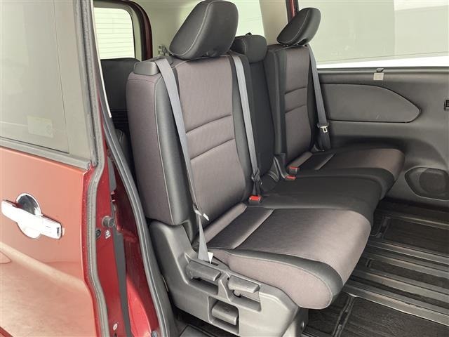 Nissan SERENA 2017 8155038-11