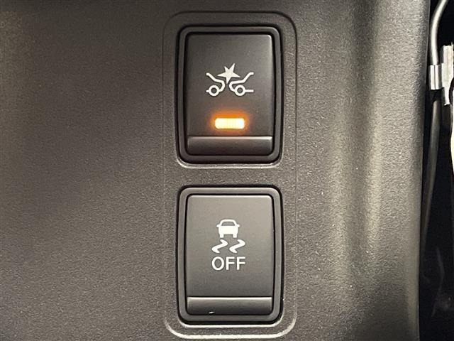 Nissan SERENA 2017 8155038-3