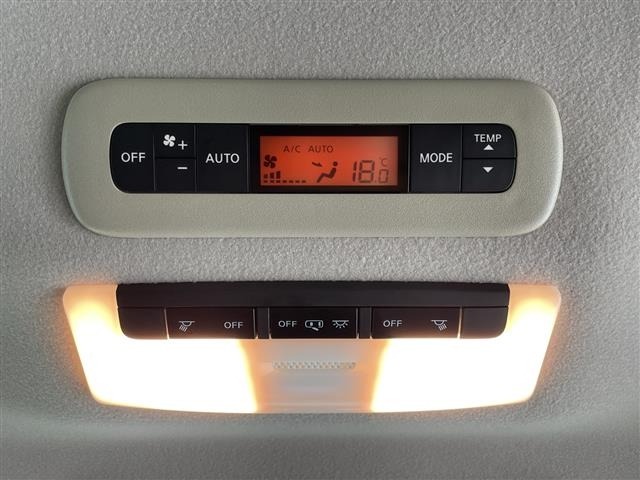 Nissan SERENA 2017 8155038-8