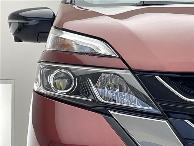 Nissan SERENA 2017 8155038-9