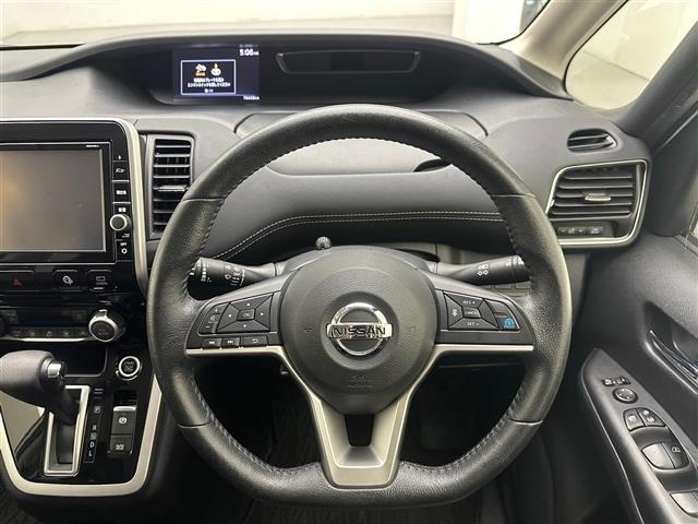 Nissan SERENA 2018 8155056-15