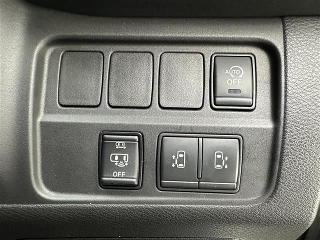 Nissan SERENA 2018 8155056-7