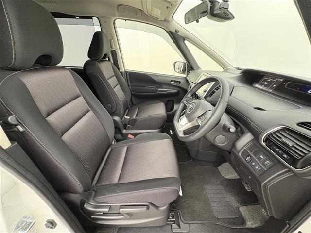 Nissan SERENA 2017 8155057-10