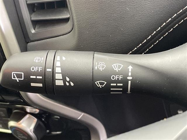 Nissan SERENA 2016 8155068-11