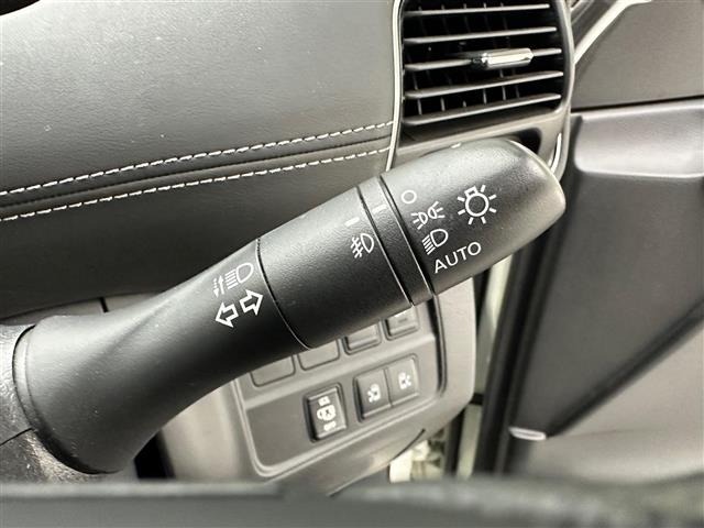 Nissan SERENA 2016 8155101-13