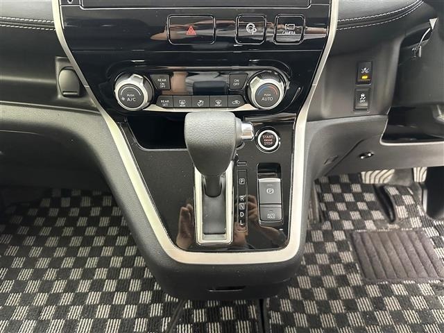 Nissan SERENA 2016 8155101-22