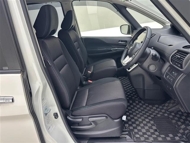 Nissan SERENA 2016 8155101-6