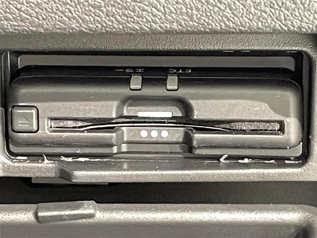 Nissan SERENA 2021 8155108-1