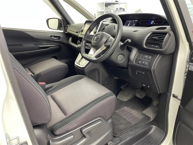 Nissan SERENA 2017 8155112-2