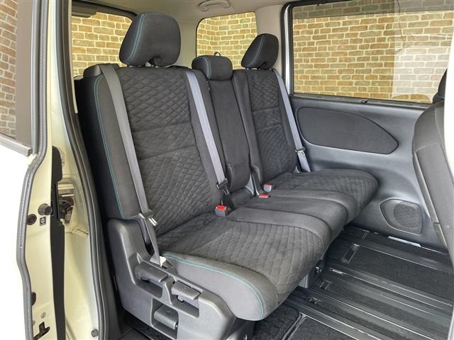 Nissan SERENA 2017 8155136-20