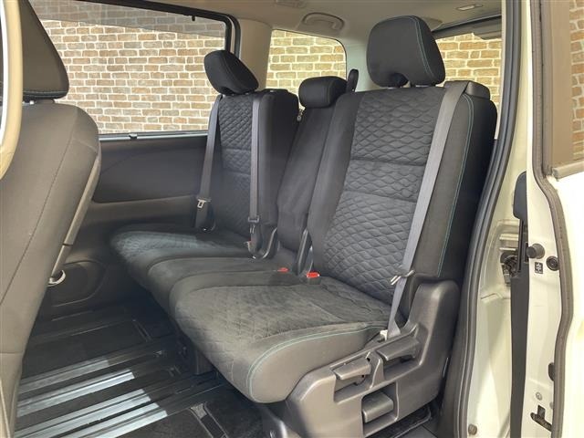Nissan SERENA 2017 8155136-22