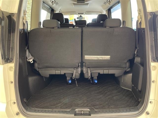 Nissan SERENA 2017 8155136-6