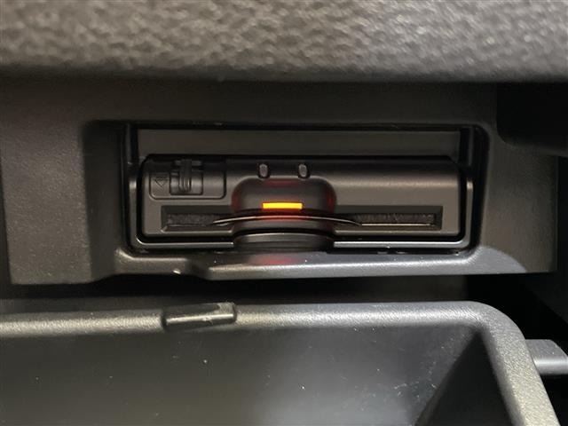 Nissan SERENA 2017 8155136-9