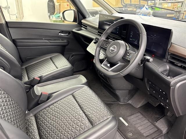 Nissan SERENA 2024 8155146-22