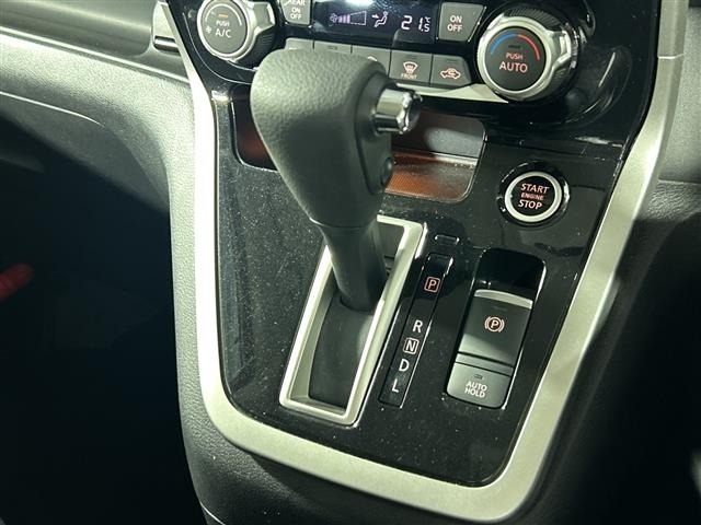 Nissan SERENA 2017 8155147-9
