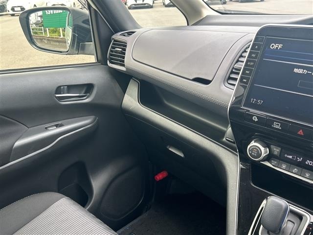 Nissan SERENA 2020 8155167-12