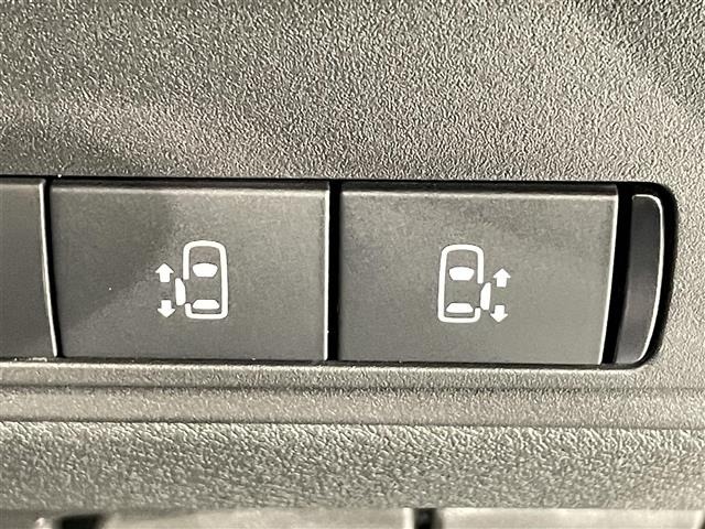 Nissan SERENA 2025 8155171-18