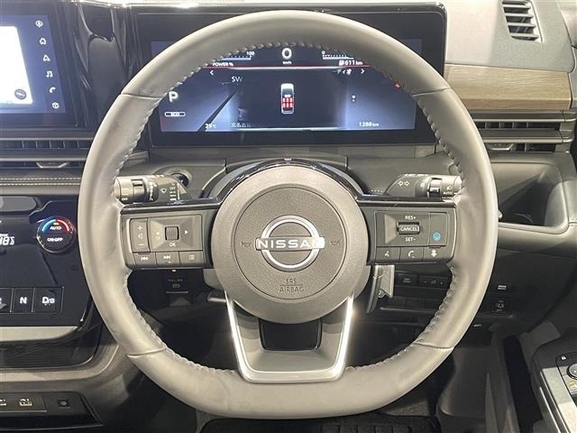 Nissan SERENA 2025 8155171-23