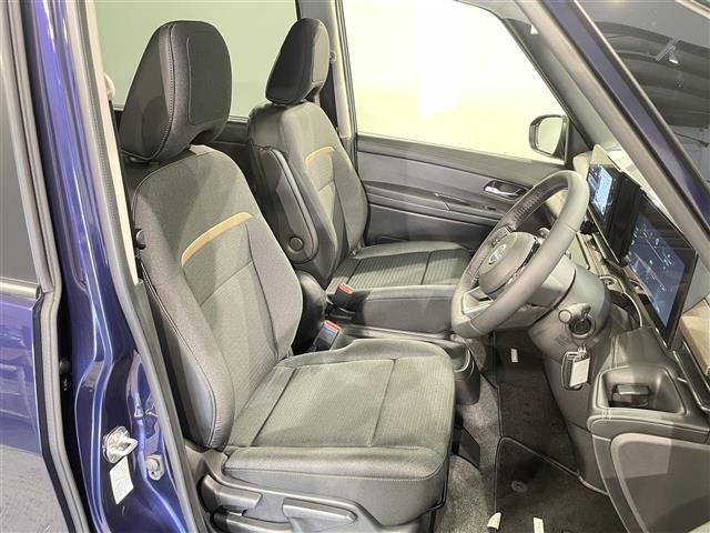 Nissan SERENA 2025 8155171-9