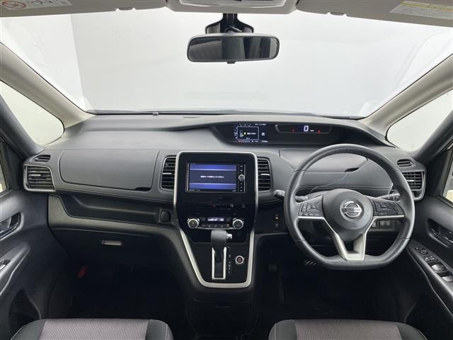 Nissan SERENA 2017 8155177-15