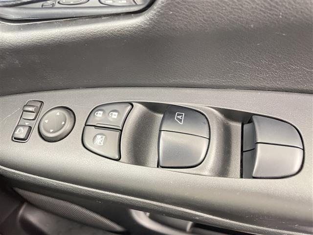 Nissan SERENA 2017 8155177-22