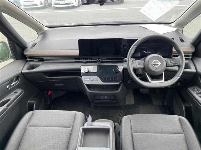 Nissan SERENA 2023 8155187-16