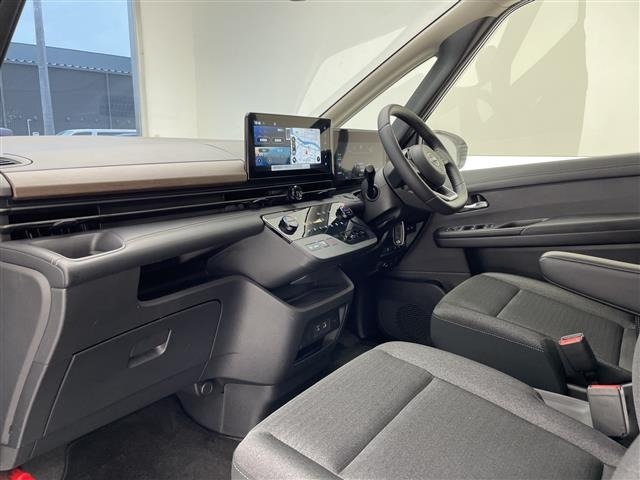 Nissan SERENA 2023 8155187-21
