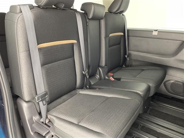 Nissan SERENA 2023 8155187-4