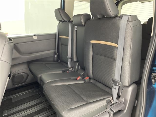 Nissan SERENA 2023 8155187-6