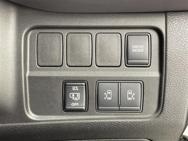 Nissan SERENA 2022 8155204-11